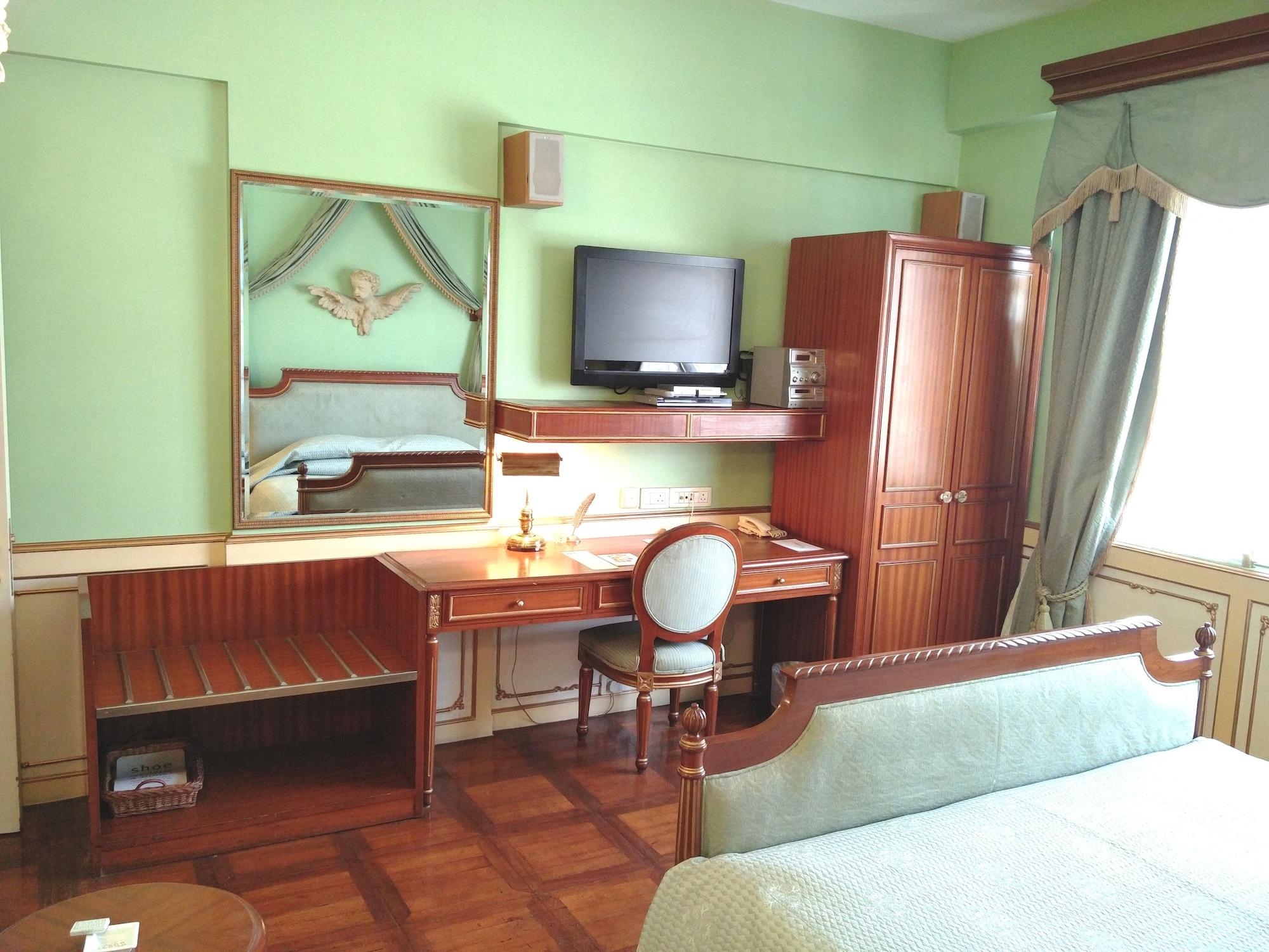 The Gordon House Hotel, Colaba Мумбаи Экстерьер фото