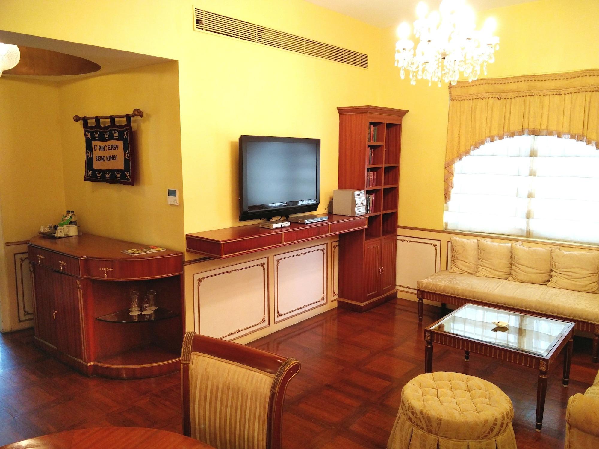 The Gordon House Hotel, Colaba Мумбаи Экстерьер фото