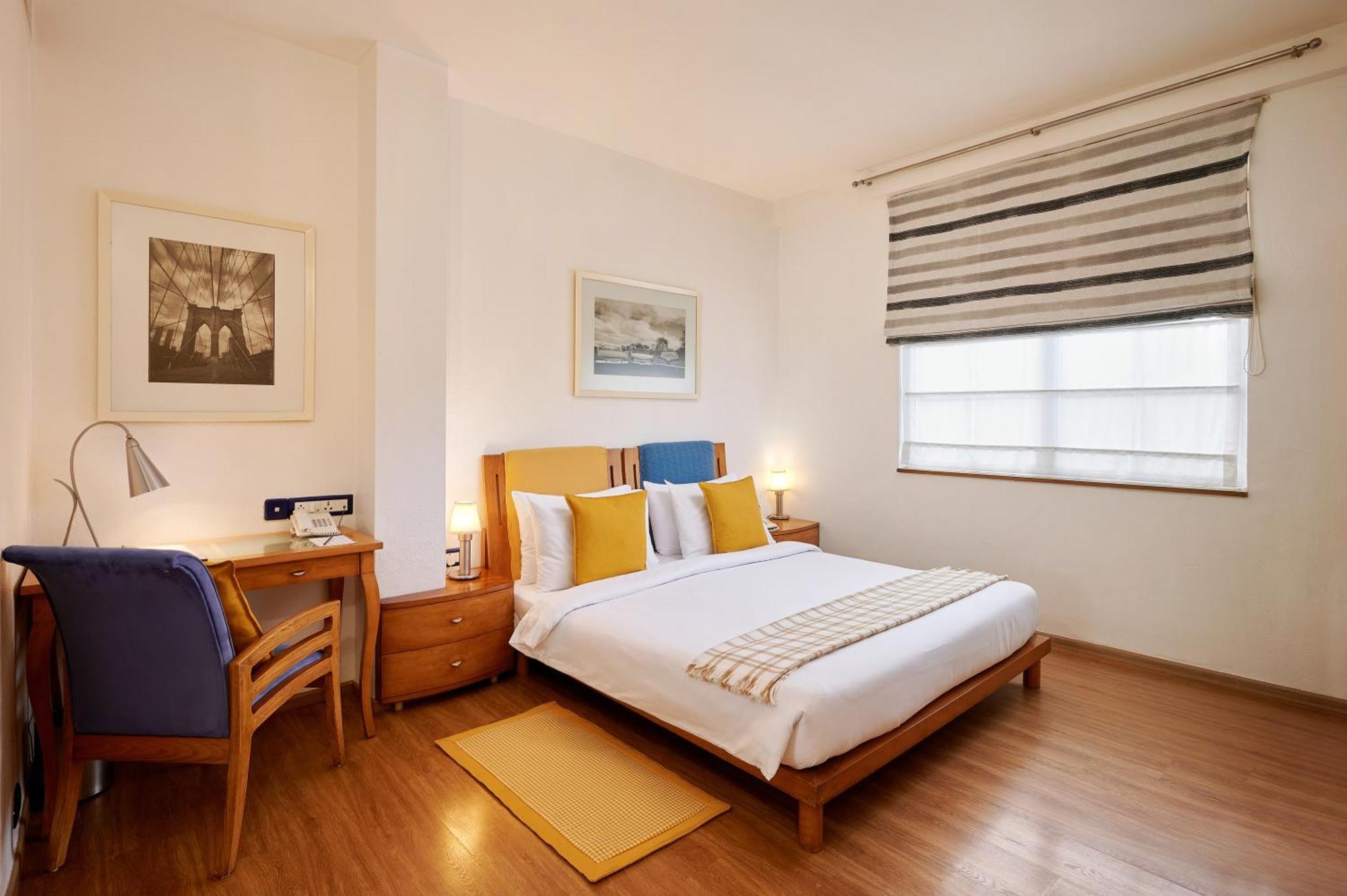 The Gordon House Hotel, Colaba Мумбаи Экстерьер фото