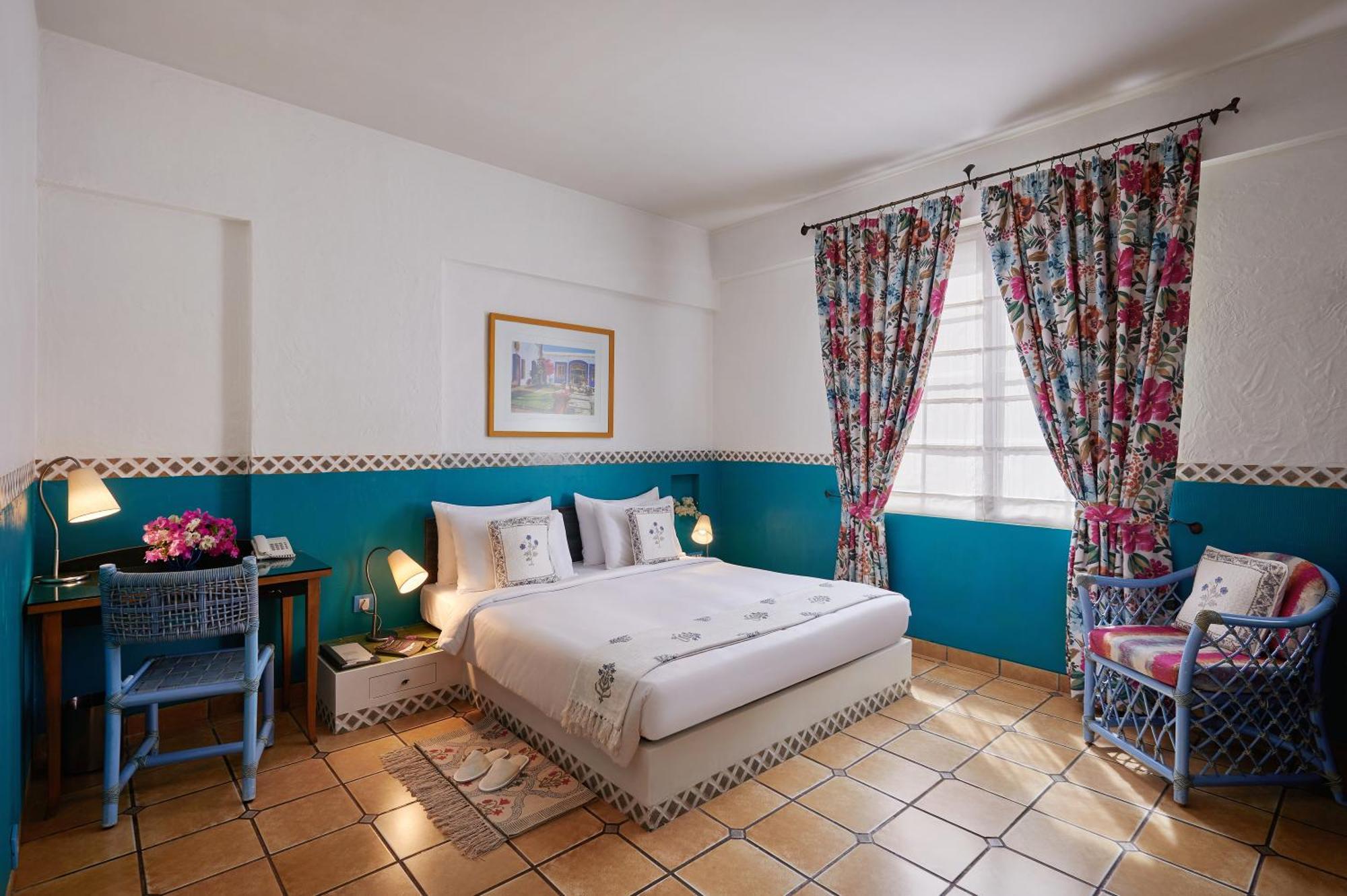 The Gordon House Hotel, Colaba Мумбаи Экстерьер фото
