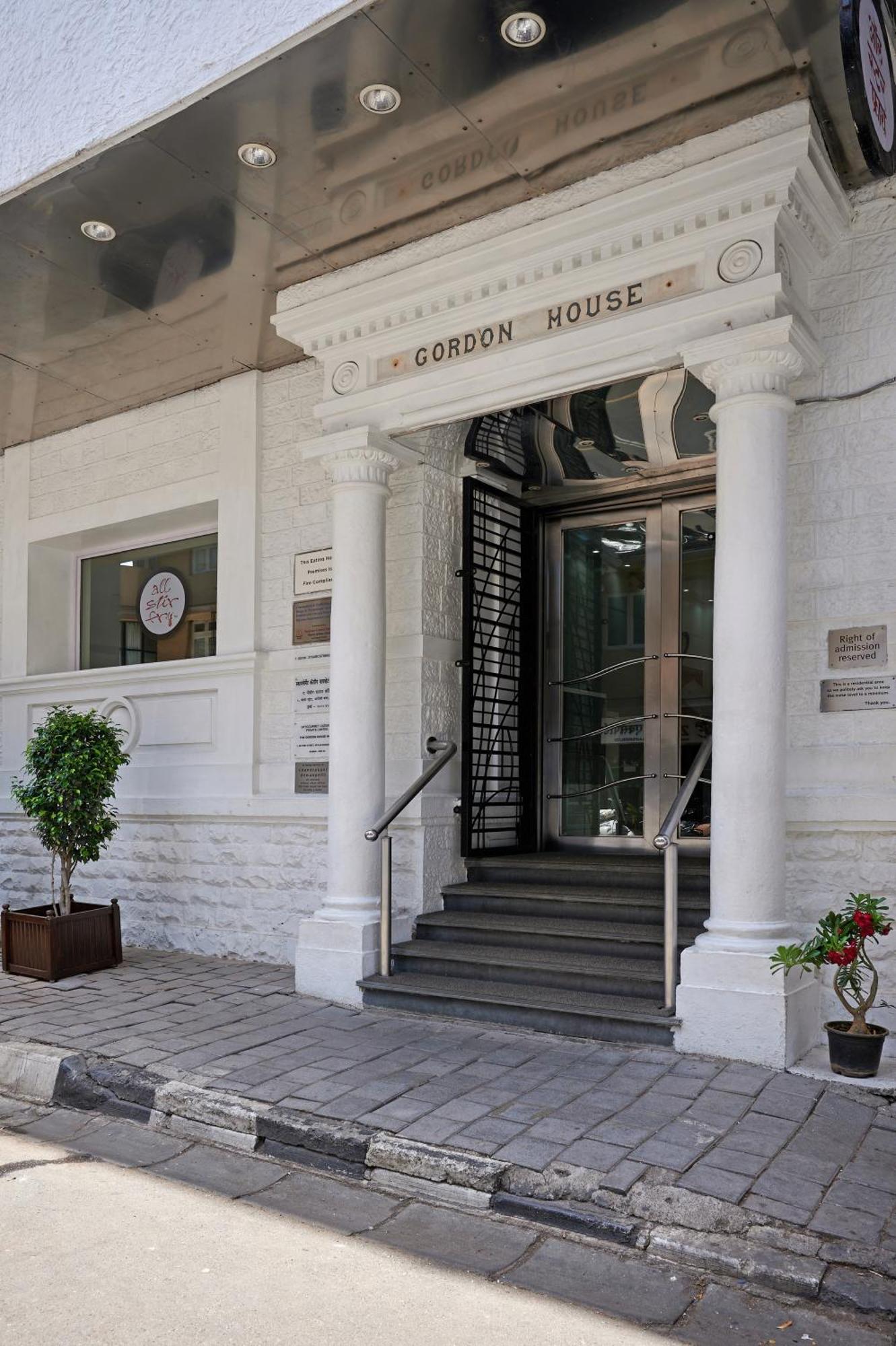 The Gordon House Hotel, Colaba Мумбаи Экстерьер фото